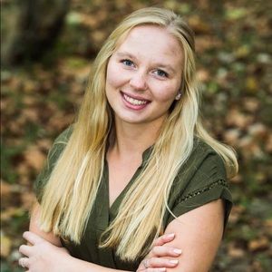 Meet your Posher, Ashley